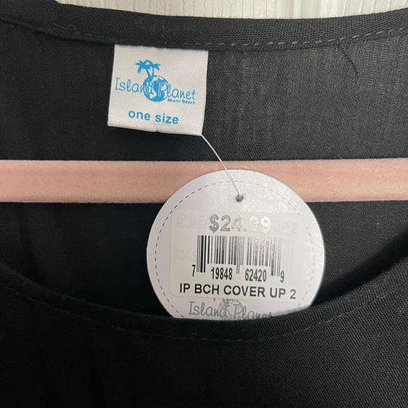 Swimsuit Coverup - Picture 3 of 4